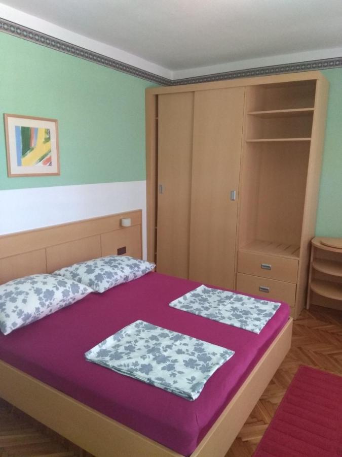 Apartmani Andela I Mladen Debelic راب المظهر الخارجي الصورة